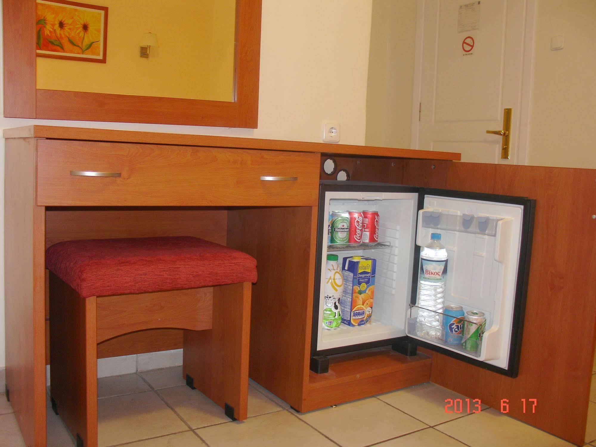 Hotel Kronio Олимпия Экстерьер фото